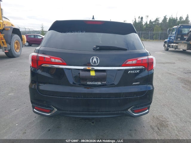 12712897 :رقم المزاد ، 5J8TB4H78JL806119 vin ، 2018 Acura Rdx Elite مزاد بيع