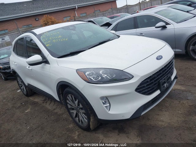 12712919 :رقم المزاد ، 1FMCU9DZ4MUA07686 vin ، 2021 Ford Escape Titanium مزاد بيع