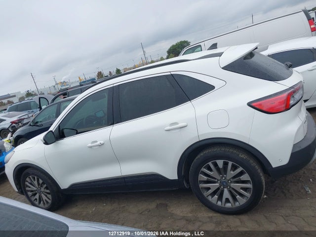Продажа на аукционе авто 2021 Ford Escape Titanium, vin: 1FMCU9DZ4MUA07686, номер лота: 12712919