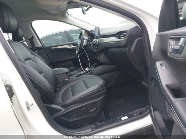 Продажа на аукционе авто 2021 Ford Escape Titanium, vin: 1FMCU9DZ4MUA07686, номер лота: 12712919