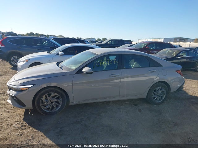 2025 Hyundai Elantra Sel Sport მანქანა იყიდება აუქციონზე, vin: KMHLM4DG0SU902431, აუქციონის ნომერი: 12712937