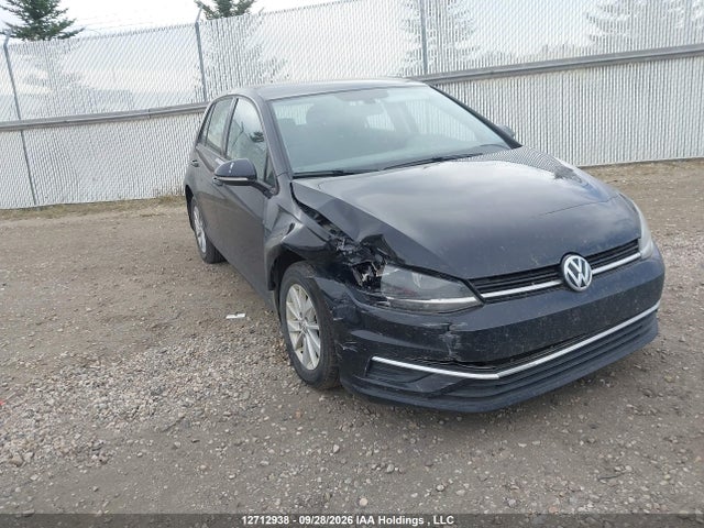12712938 :رقم المزاد ، 3VWG17AU2JM290226 vin ، 2018 Volkswagen Golf S/se مزاد بيع