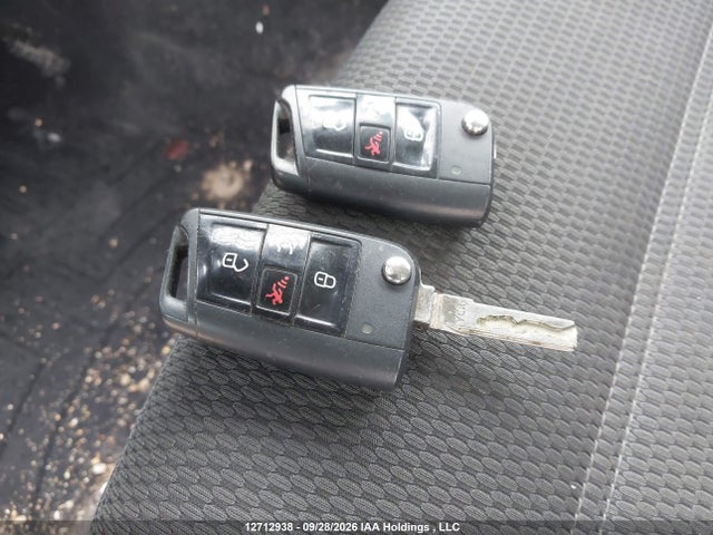 12712938 :رقم المزاد ، 3VWG17AU2JM290226 vin ، 2018 Volkswagen Golf S/se مزاد بيع