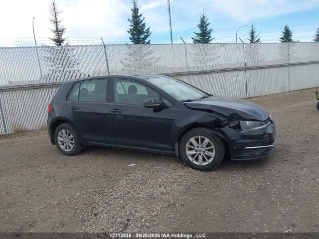 12712938 :رقم المزاد ، 3VWG17AU2JM290226 vin ، 2018 Volkswagen Golf S/se مزاد بيع