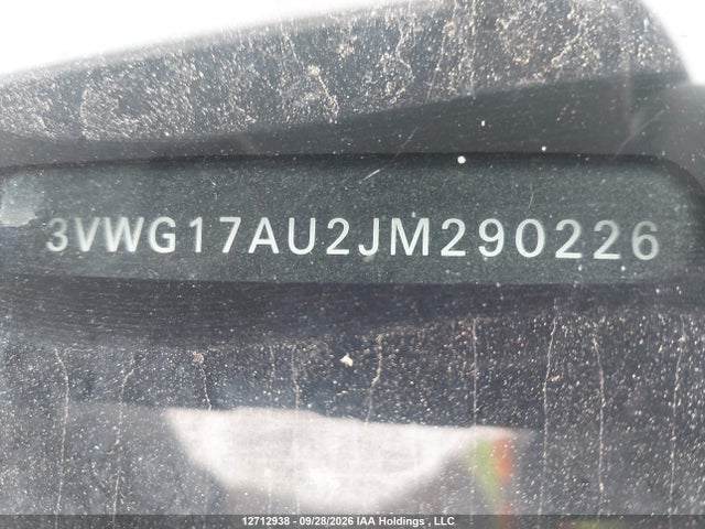 12712938 :رقم المزاد ، 3VWG17AU2JM290226 vin ، 2018 Volkswagen Golf S/se مزاد بيع