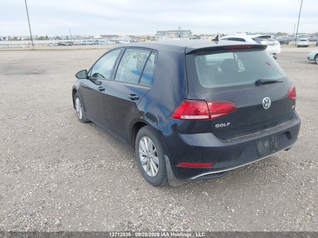 12712938 :رقم المزاد ، 3VWG17AU2JM290226 vin ، 2018 Volkswagen Golf S/se مزاد بيع