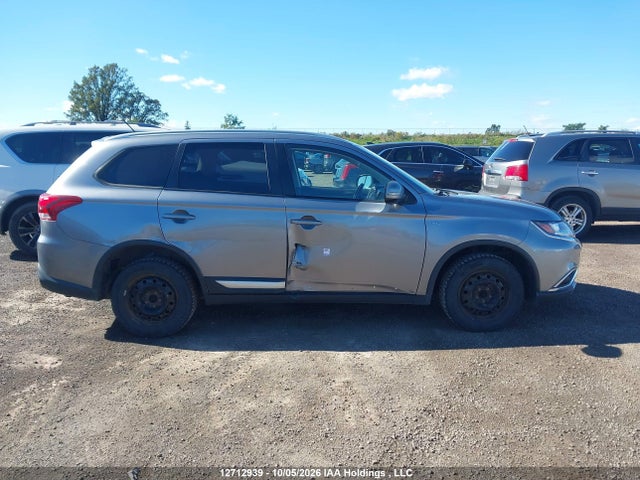 Mitsubishi Outlander Se/sel 2016 JA4JZ3AX3GZ610062 Image 13
