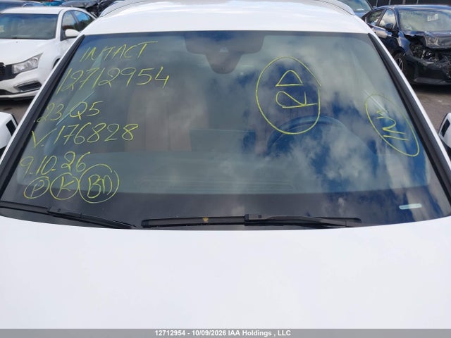 Audi Q5 2023 WA1ABAFY7P2176828 Image 18