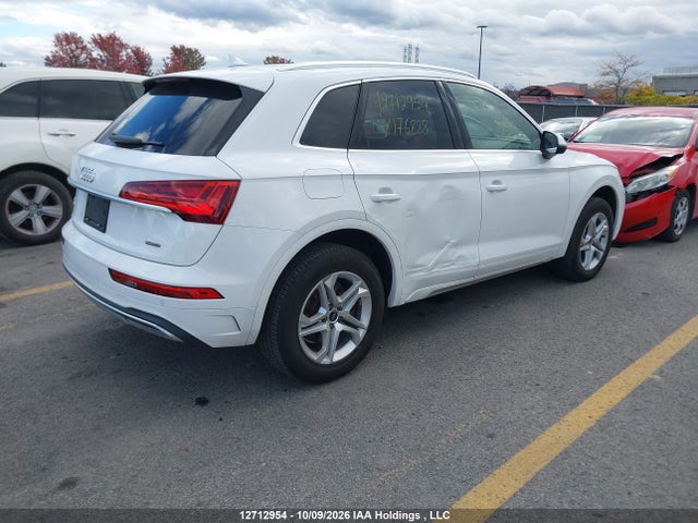 Audi Q5 2023 WA1ABAFY7P2176828 Image 4