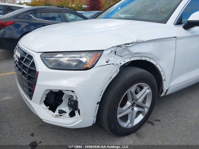 Audi Q5 2023 WA1ABAFY7P2176828 Image 6