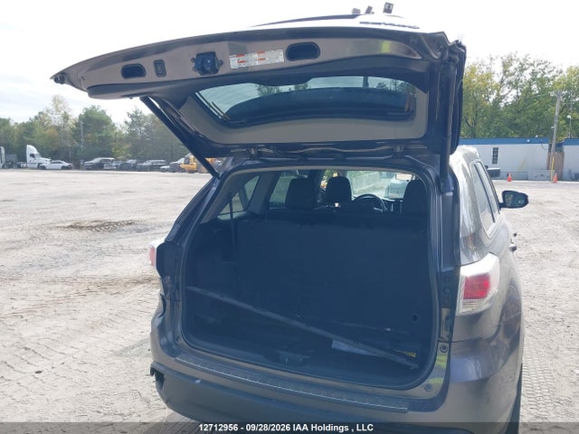 12712956 :رقم المزاد ، 5TDBKRFH8ES049343 vin ، 2014 Toyota Highlander Le/le Plus مزاد بيع