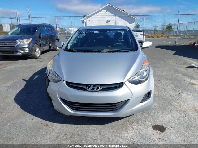 12712959 :رقم المزاد ، 5NPDH4AE8DH186469 vin ، 2013 Hyundai Elantra Gls/limited مزاد بيع