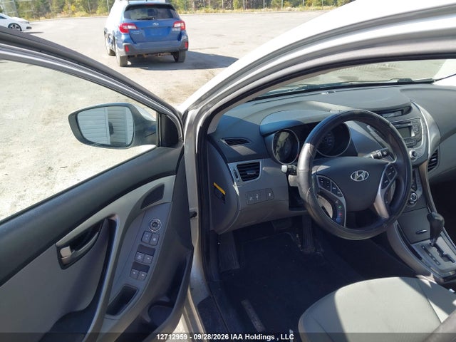 12712959 :رقم المزاد ، 5NPDH4AE8DH186469 vin ، 2013 Hyundai Elantra Gls/limited مزاد بيع