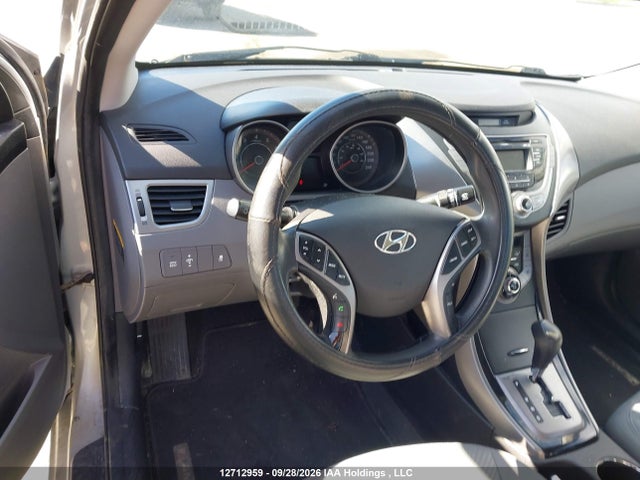 12712959 :رقم المزاد ، 5NPDH4AE8DH186469 vin ، 2013 Hyundai Elantra Gls/limited مزاد بيع