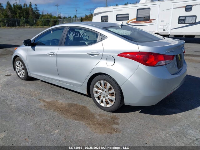 12712959 :رقم المزاد ، 5NPDH4AE8DH186469 vin ، 2013 Hyundai Elantra Gls/limited مزاد بيع