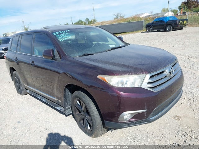 Продажа на аукционе авто 2013 Toyota Highlander, vin: 5TDBK3EH5DS239937, номер лота: 12712976