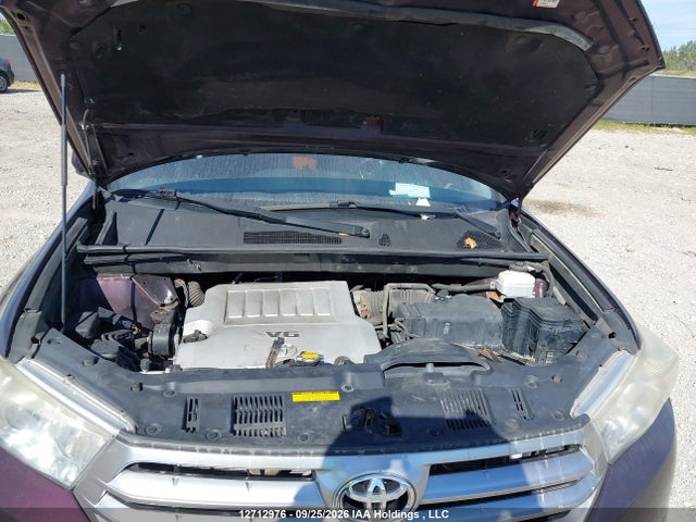 Продажа на аукционе авто 2013 Toyota Highlander, vin: 5TDBK3EH5DS239937, номер лота: 12712976