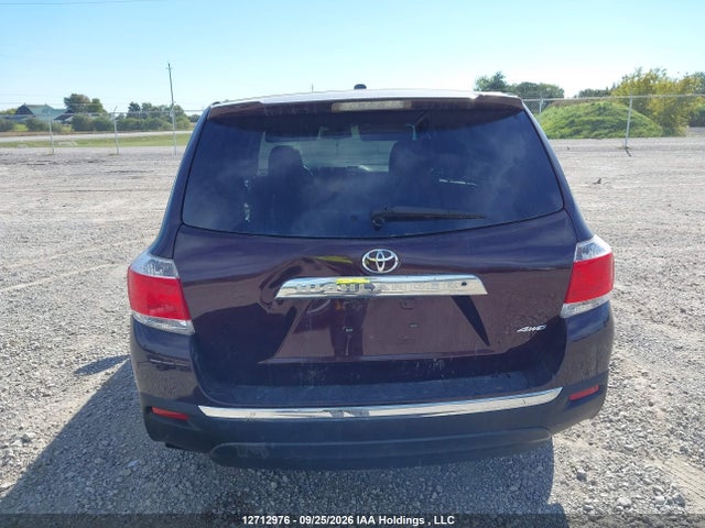 Продажа на аукционе авто 2013 Toyota Highlander, vin: 5TDBK3EH5DS239937, номер лота: 12712976