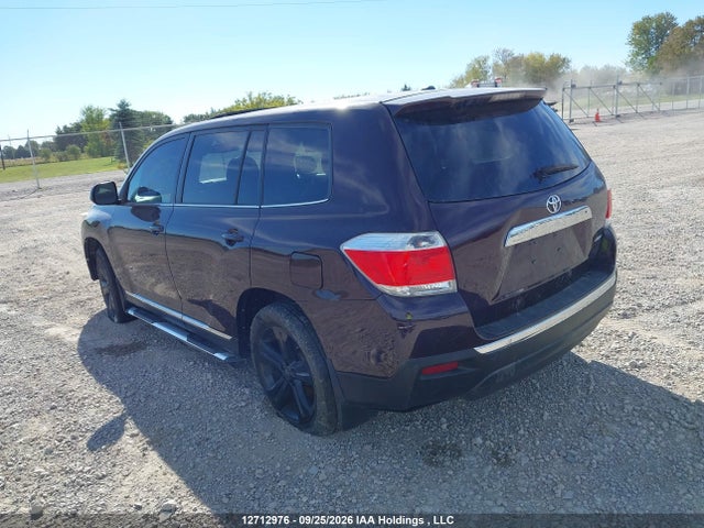 Продажа на аукционе авто 2013 Toyota Highlander, vin: 5TDBK3EH5DS239937, номер лота: 12712976