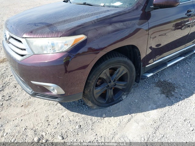Продажа на аукционе авто 2013 Toyota Highlander, vin: 5TDBK3EH5DS239937, номер лота: 12712976