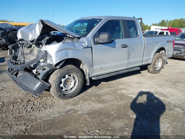 Ford F150 Super Cab 2018 1FTFX1E56JKG07574 Image 2