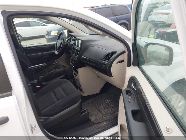 2015 Dodge Grand Caravan Se მანქანა იყიდება აუქციონზე, vin: 2C4RDGBG2FR679444, აუქციონის ნომერი: 12712993
