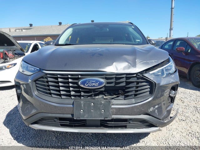 2025 Ford Escape Platinum მანქანა იყიდება აუქციონზე, vin: 1FMCU9JA5SUB24589, აუქციონის ნომერი: 12713014