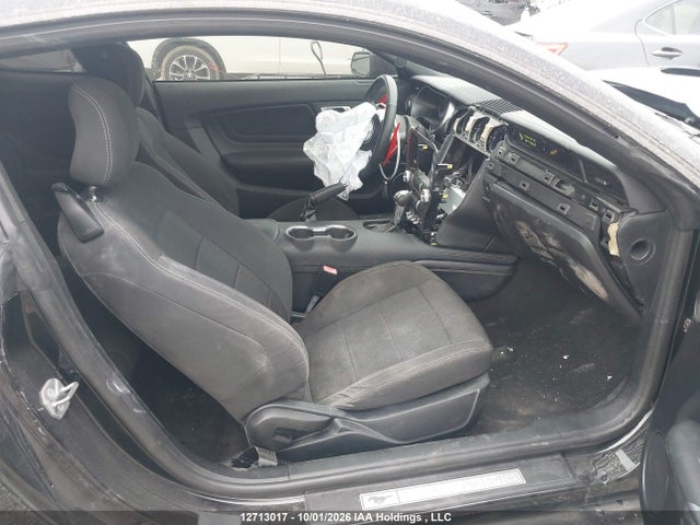 12713017 :رقم المزاد ، 1FA6P8CF9L5132434 vin ، 2020 Ford Mustang Gt Premium مزاد بيع