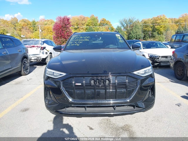 Audi E-tron 55 Technik 2022 WA1VAAGE8NB044070 Image 13