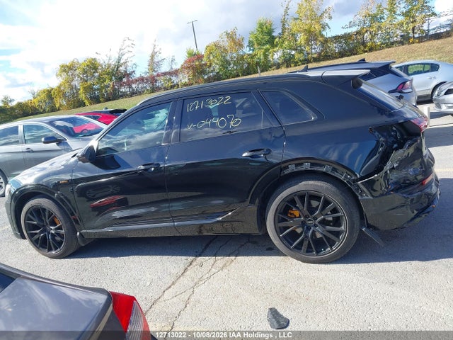 Audi E-tron 55 Technik 2022 WA1VAAGE8NB044070 Image 15