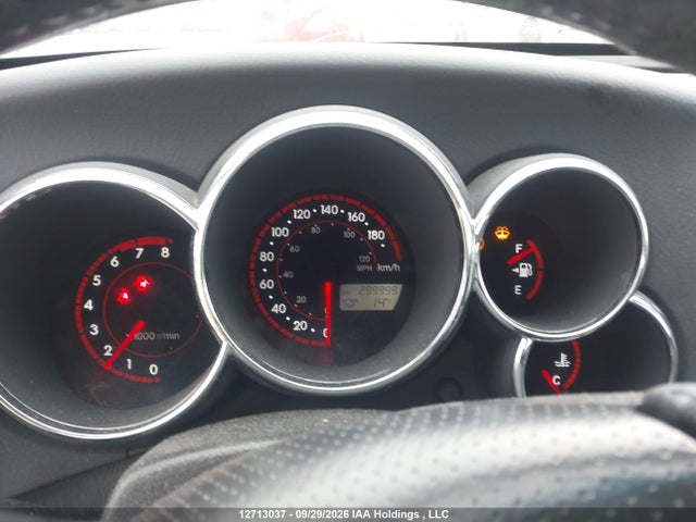 12713037 :رقم المزاد ، 2T1LR32E66C551352 vin ، 2006 Toyota Matrix Xr مزاد بيع
