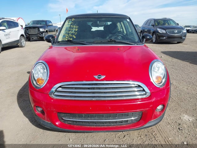2012 Mini Cooper მანქანა იყიდება აუქციონზე, vin: WMWSU3C53CT368792, აუქციონის ნომერი: 12713042