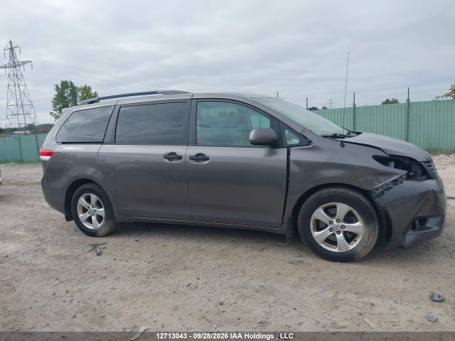 Aukcja sprzedaży 2014 Toyota Sienna 7 Passenger, vin: 5TDZK3DC9ES432842, numer aukcji: 12713043