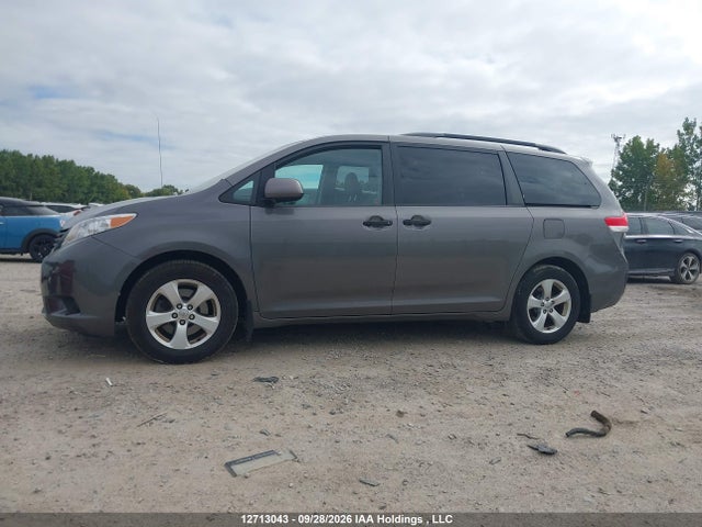 Aukcja sprzedaży 2014 Toyota Sienna 7 Passenger, vin: 5TDZK3DC9ES432842, numer aukcji: 12713043