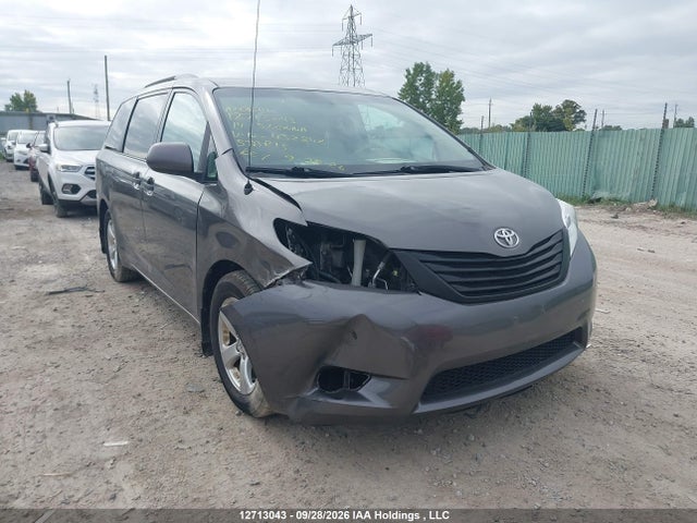 Aukcja sprzedaży 2014 Toyota Sienna 7 Passenger, vin: 5TDZK3DC9ES432842, numer aukcji: 12713043