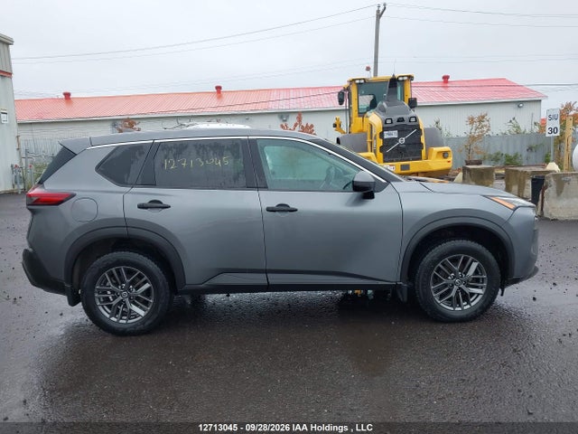Продажа на аукционе авто 2021 Nissan Rogue S, vin: 5N1AT3AB1MC705497, номер лота: 12713045