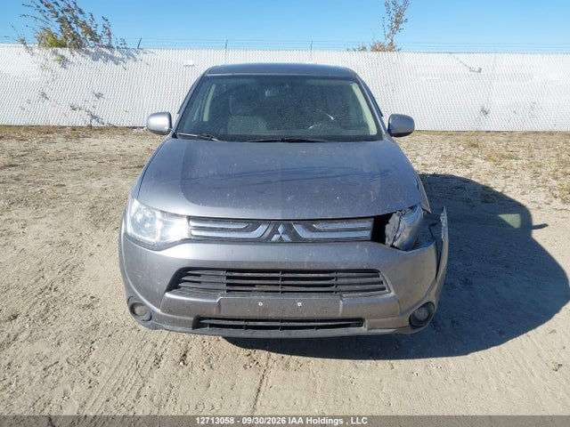 Mitsubishi Outlander Es 2014 JA4AD2A32EZ600707 Image 12