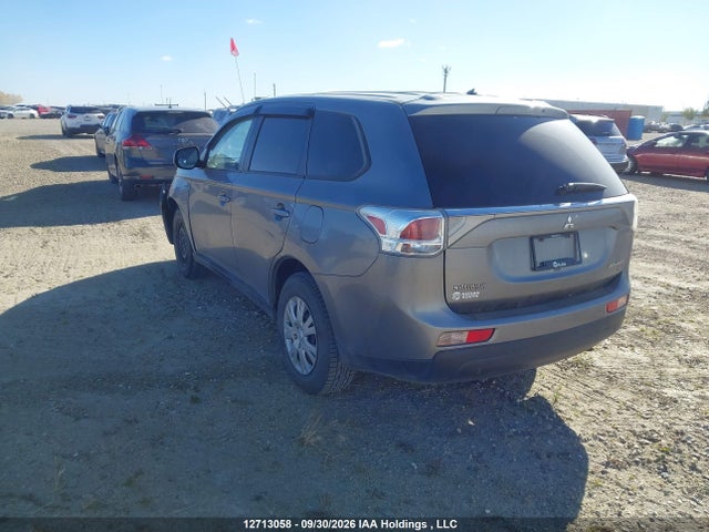 Mitsubishi Outlander Es 2014 JA4AD2A32EZ600707 Image 3
