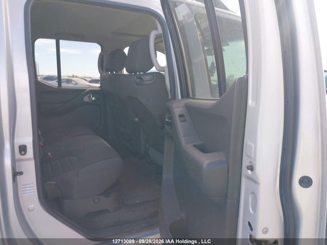 12713089 :رقم المزاد ، 1N6AD07W55C429723 vin ، 2005 Nissan Frontier Crew Cab Le/se/off Road مزاد بيع