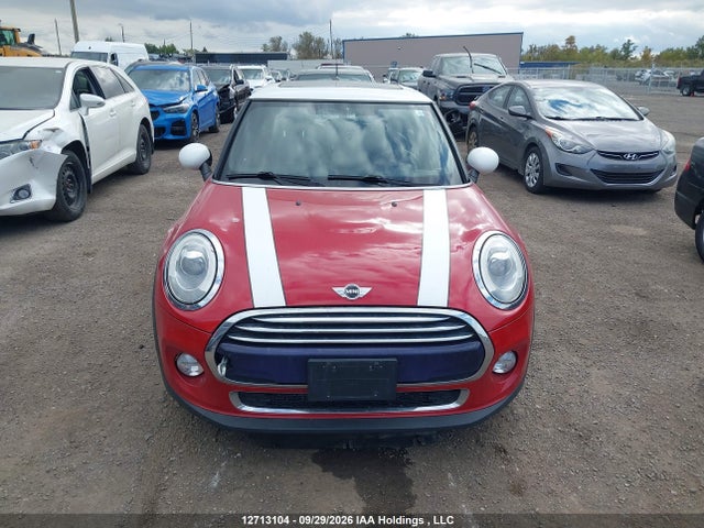 Mini 3 Door Cooper 2016 WMWXP5C53G3B14842 Image 12