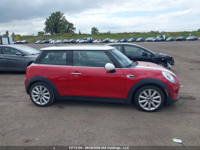 Mini 3 Door Cooper 2016 WMWXP5C53G3B14842 Image 13