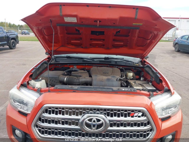 Aukcja sprzedaży 2016 Toyota Tacoma Sr5, vin: 5TFDZ5BNXGX011232, numer aukcji: 12713133