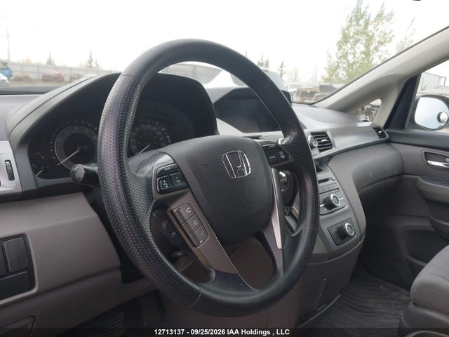Продаж на аукціоні авто 2016 Honda Odyssey Se, vin: 5FNRL5H38GB509226, номер лоту: 12713137