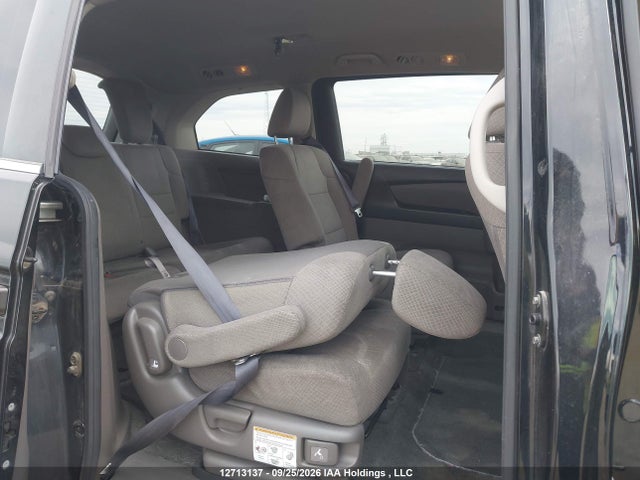 Продаж на аукціоні авто 2016 Honda Odyssey Se, vin: 5FNRL5H38GB509226, номер лоту: 12713137