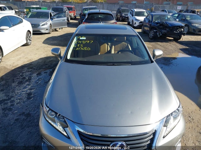 12713197 :رقم المزاد ، JTHBW1GG1G2107250 vin ، 2016 Lexus Es 300h 300h مزاد بيع