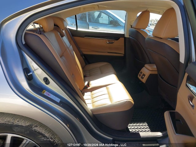 12713197 :رقم المزاد ، JTHBW1GG1G2107250 vin ، 2016 Lexus Es 300h 300h مزاد بيع