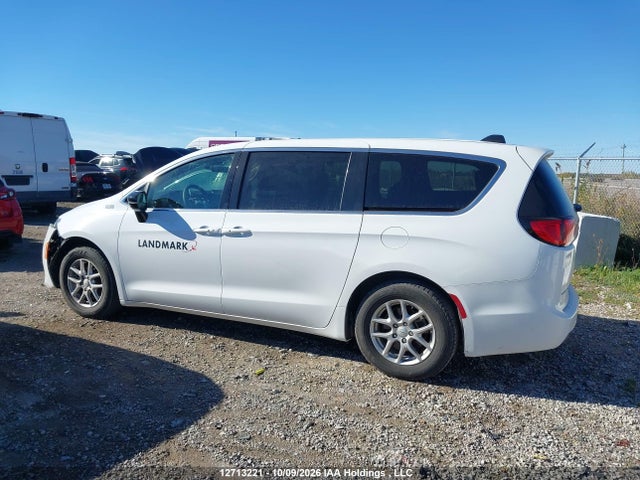 2026 Chrysler Grand Caravan Sxt მანქანა იყიდება აუქციონზე, vin: 2C4RC1ZG1TR223694, აუქციონის ნომერი: 12713221