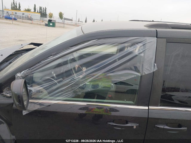 12713228 :رقم المزاد ، 2C4RC1BG7FR707593 vin ، 2015 Chrysler Town & Country Touring مزاد بيع