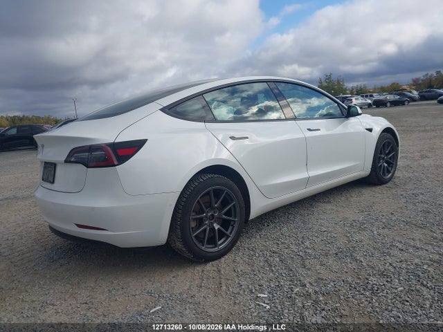 Tesla MODEL 3 2021 5YJ3E1EA0MF843385 Image 4