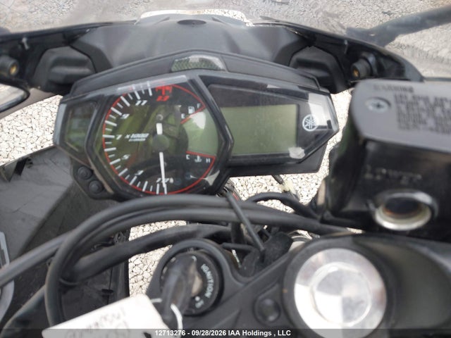 Yamaha YZFR3 2015 MH3RH06N3FK003153 Image 7